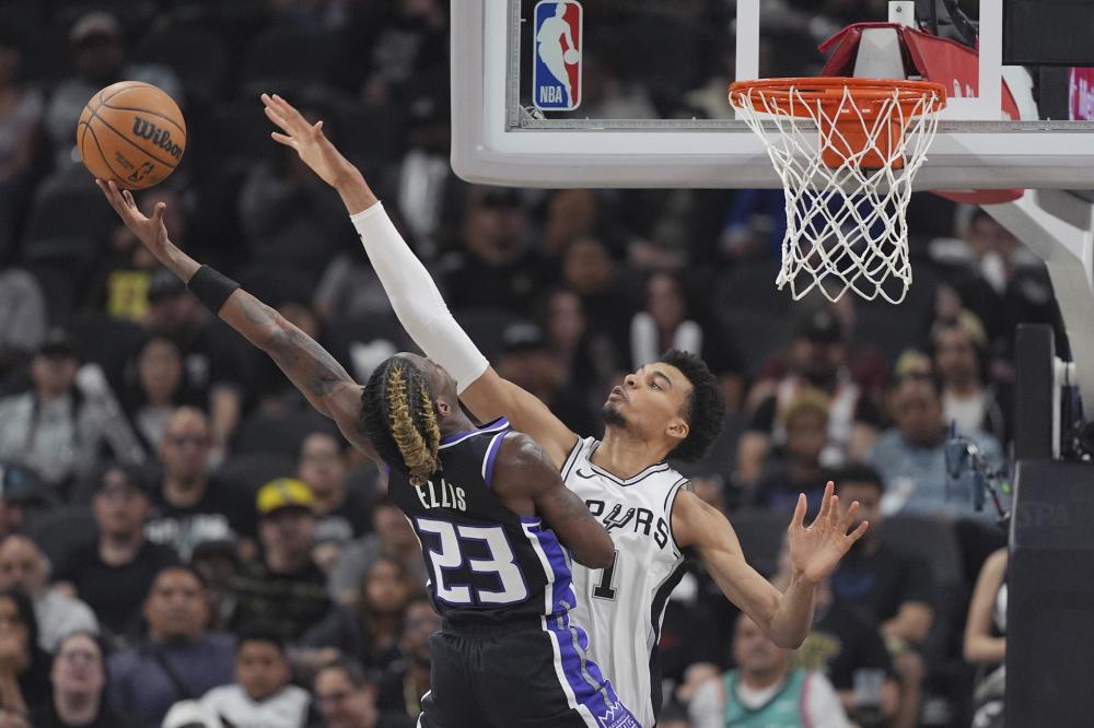 仅牵动着拜 仅牵动着拜