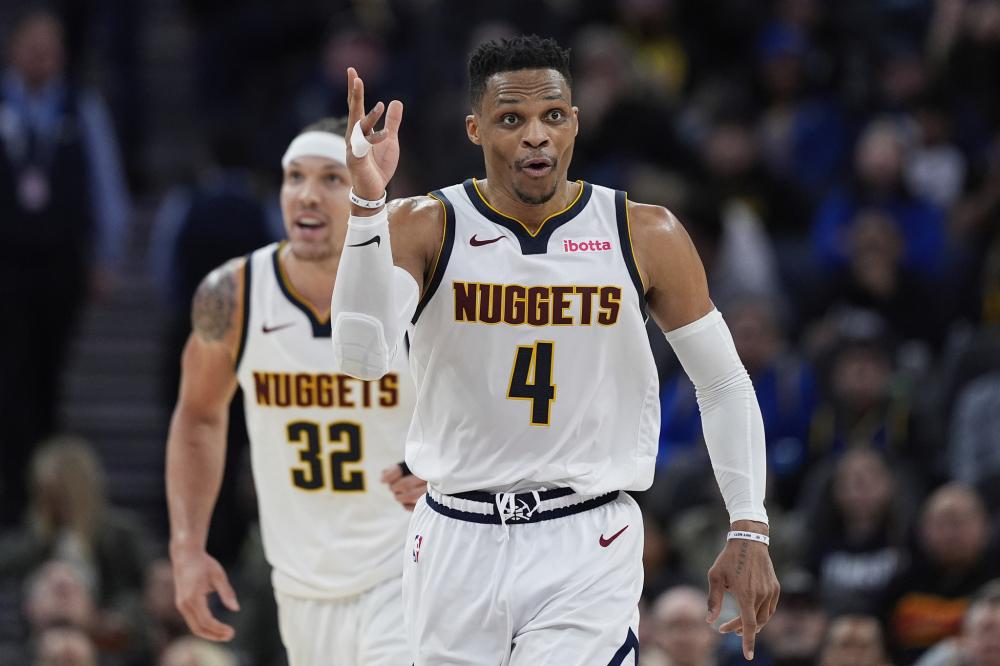 引人注目 引人注目