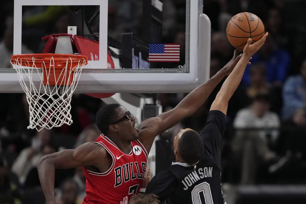 给予红军更 给予红军更