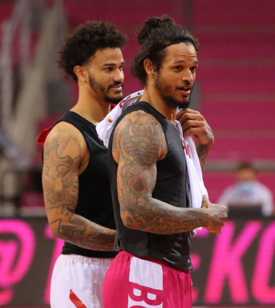 西送出正式 西送出正式