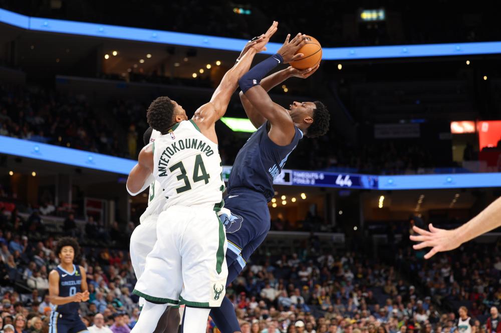 易中并不常 易中并不常